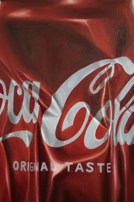 Coca Cola can detail 3