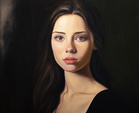 Portrait of woman – 2208231 detail 1
